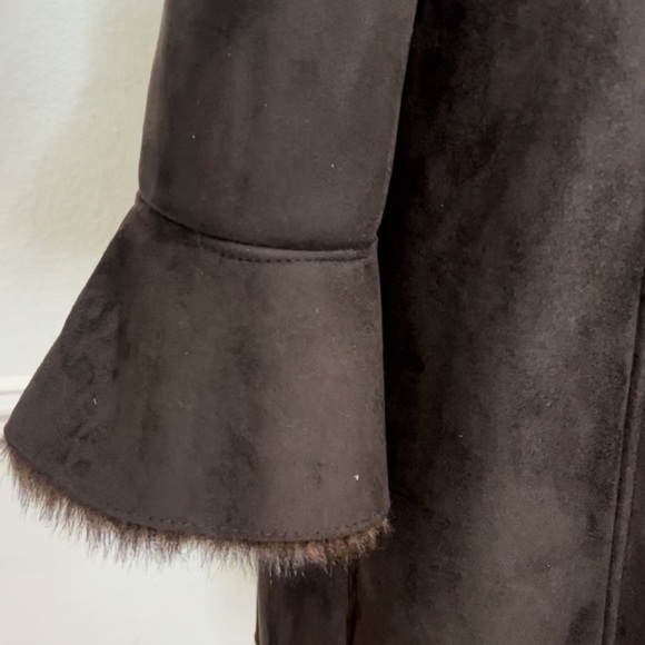 Bagatelle Women’s Brown Faux suede coat. - Picture 5 of 5